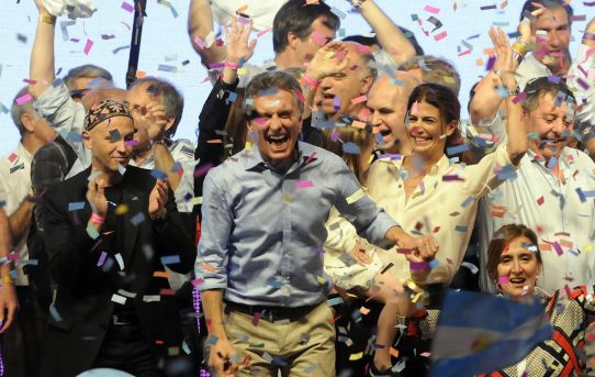 Wahl in Argentinien: Wahlsieger Macri verspricht „Epochenwechsel“