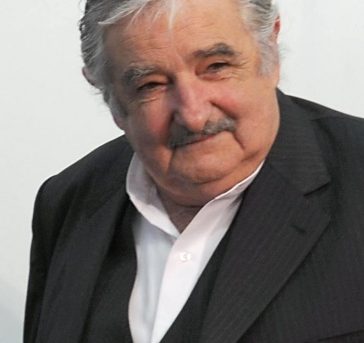 Deutsche Welle: Interview mit José Mujica