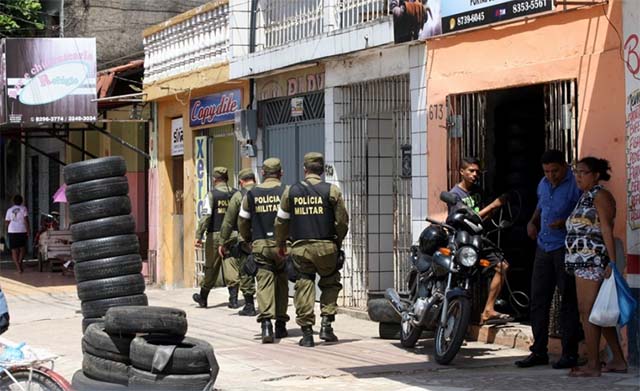 Militärpolizisten patrouillieren in Belém, der Hauptstadt des brasilianischen Bundestaates Pará