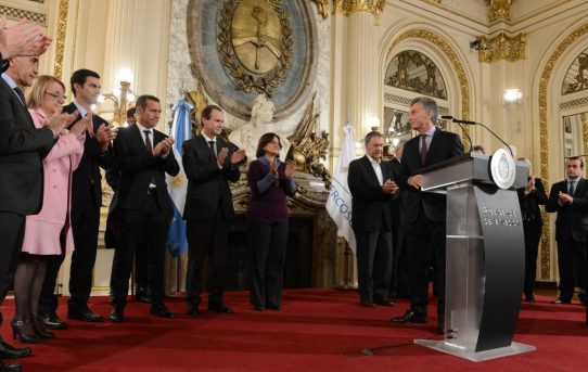 Regierung Macri in Argentinien drückt neues Bergbaugesetz durch