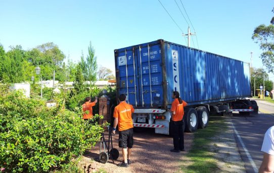 Container, Kisten-Tetris und ein wenig Chaos