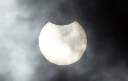 Lateinamerika: Ringförmige Sonnenfinsternis