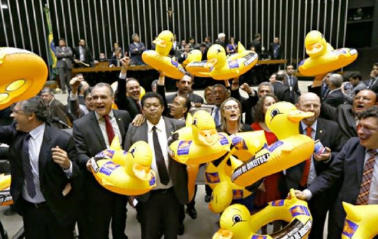 Brasiliens Abgeordnete billigen Gesetz zum Outsourcing