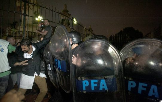 Regierung von Argentinien will härteres Strafrecht gegen Demonstranten